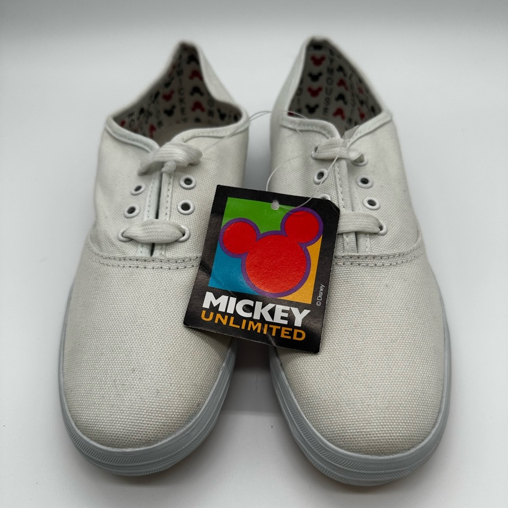 Mickey Unlimited Women's Cream Canvas Sneakers